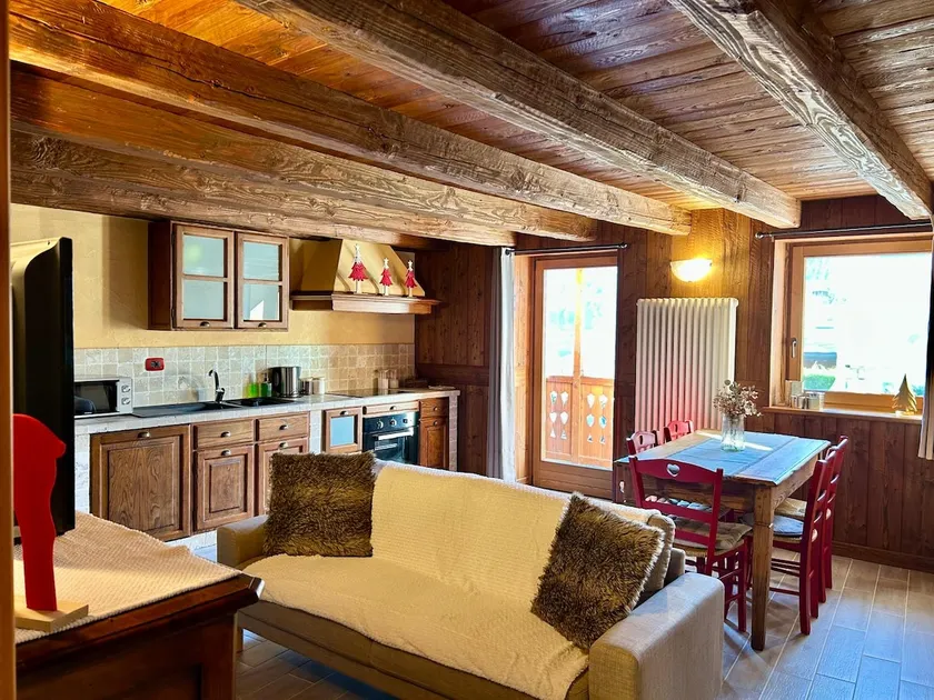 Tsi nos apartment with garden and balcony - Image 1