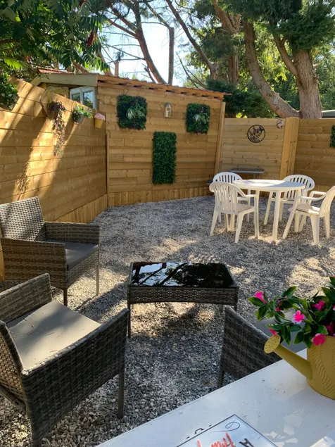 A small cozy corner 30 minutes from the beaches - Image 1