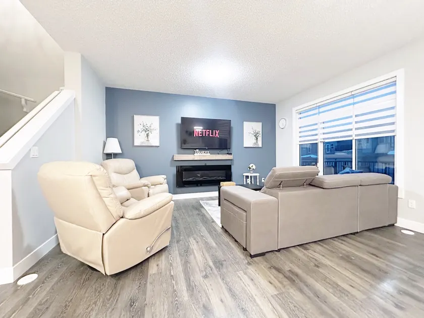 Entire 2800sfHome• KingBD•Pingpong•Recliner•Office - Image 1
