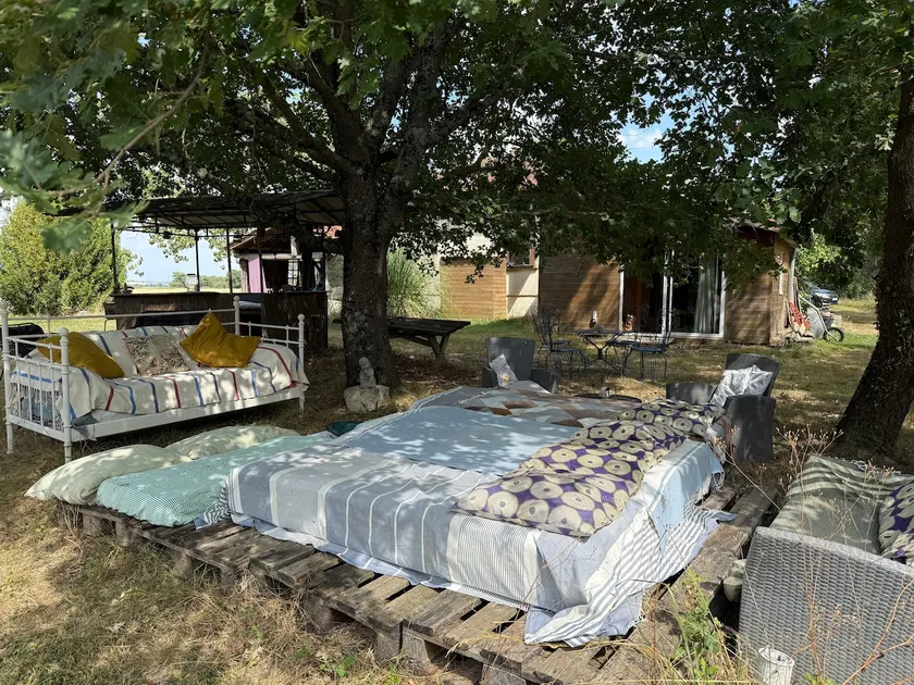 chalet - Image 1