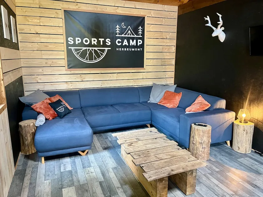 Chalet de la Garenne - at the campsite - Image 1