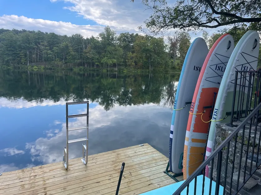 Lakefront Home in Rosendale! Swim, Paddle, & Boat! - Image 1