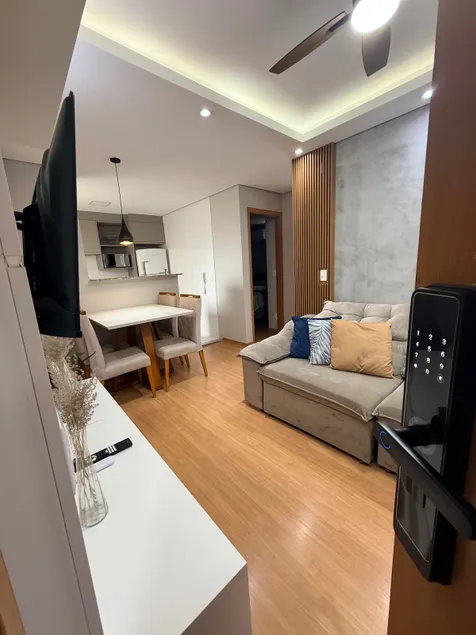 Your home away from home, 2-bedroom apartment with AIR CONDITIONING, near UEL, Ney Braga - Image 1