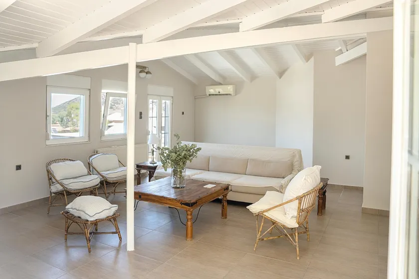 Comfortable Villa - 2min from the Beach - Image 1