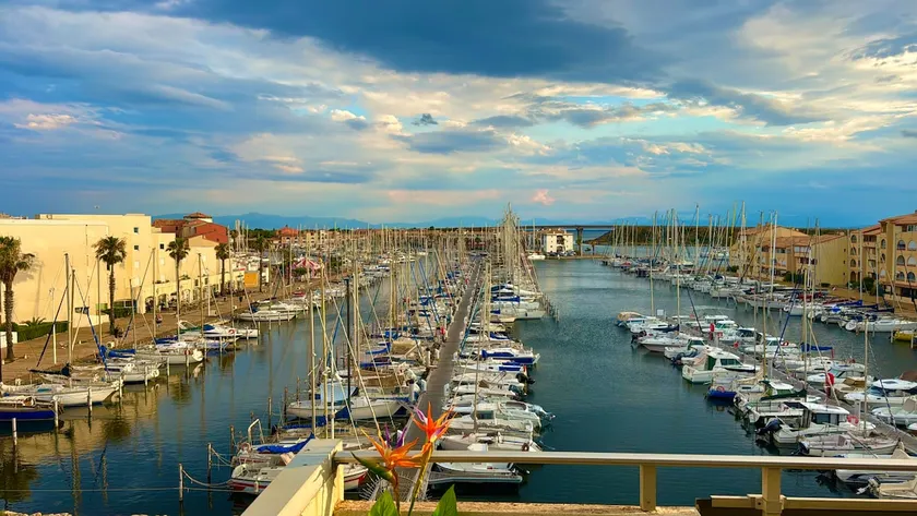 Port-Leucate on the waterfront – WiFi, Air conditioning, Parking - Image 1