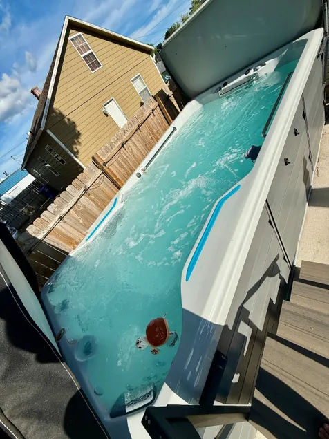 Pet friendly with swim spa near the DSM airport - Image 1