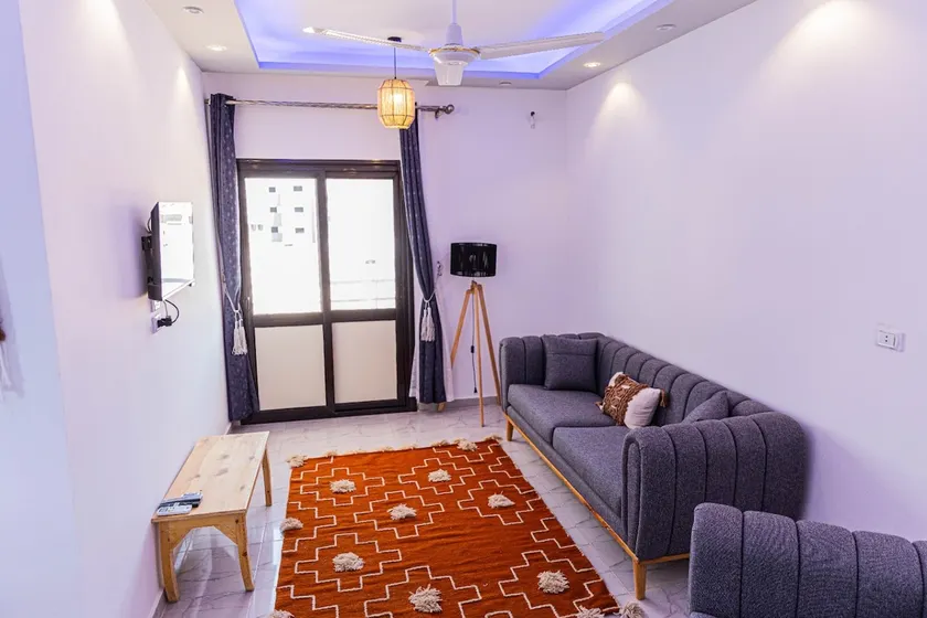 Spacious Chic 3 Bed. Arabic Rooftop Terrace. Wow! - Image 1