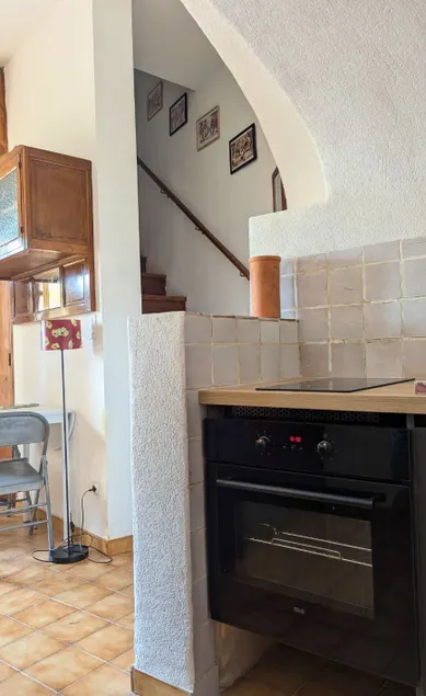 Apartment in the heart of the village - Image 1