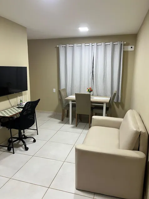 Apartment on the 7th floor overlooking the pool. - Image 1
