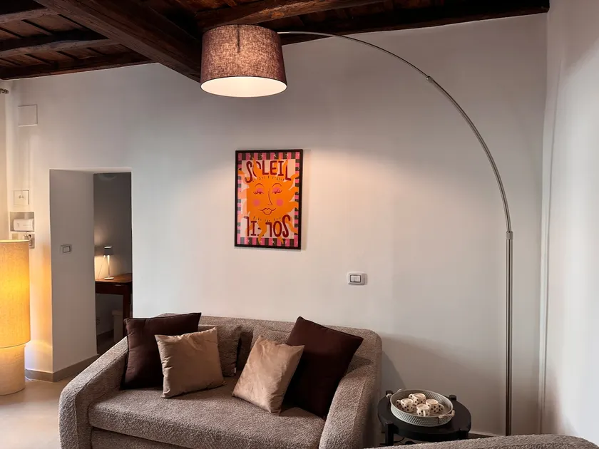Dimora Ninfeo 2 rooms 2 bathrooms private parking - Image 1
