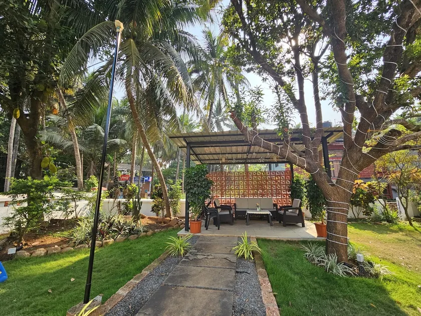 2BHK -Jzee homestays- 12 minute walk to the beach - Image 1