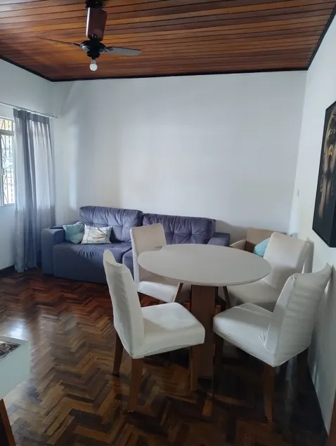 Lori's Haus - Image 1