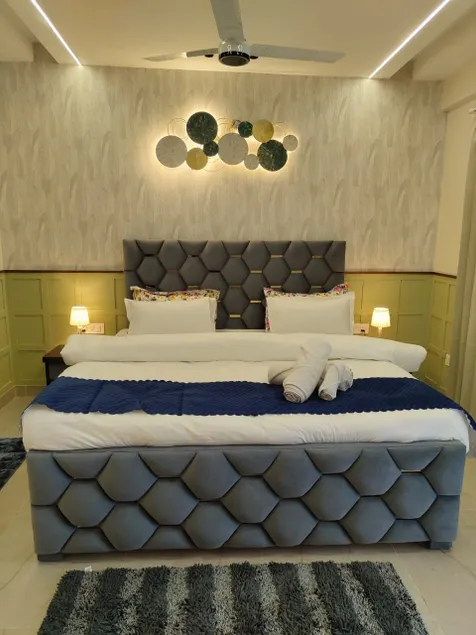 The Mountain Nest- Mountain View,luxury Stay &Work - Image 1