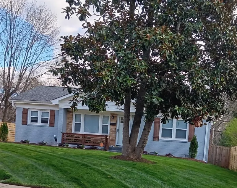 Wonderful house close to downtown and CLT airport - Image 1
