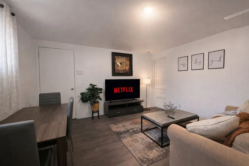 Rehoboth: Cozy 1BR | Sofa Bed | Near YUL - Image 1