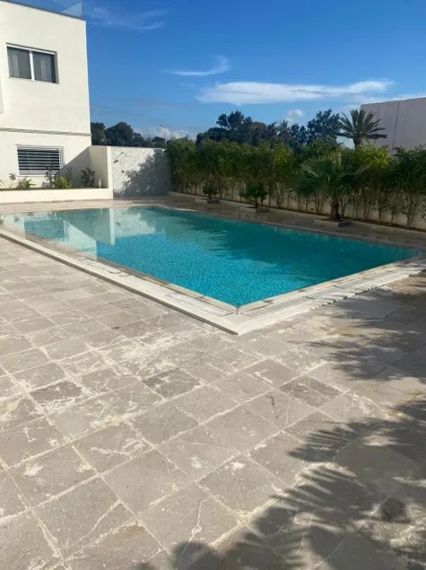 Luxurious Apartment in Gammarth Touristique - Image 1