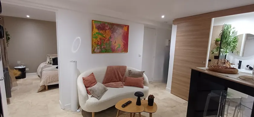 Warm T2 apartment. - Image 1