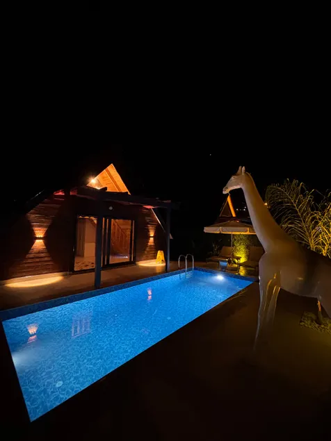 Nirvana Bungalows - Image 1