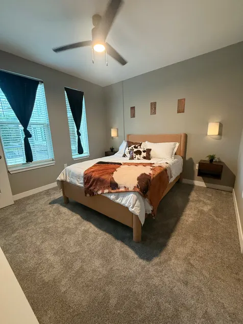 Cozy 1-Bed Apartment in Downtown Birmingham - Image 1