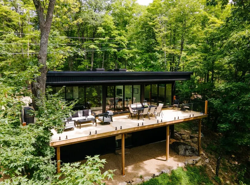 Haliburton Cottage on Outlet Bay - Image 1