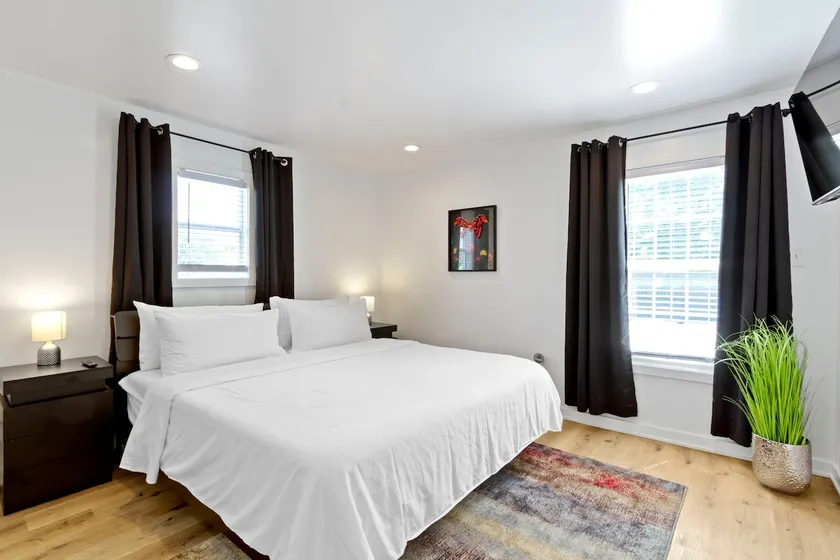 Chic, Comfy and Private Stay - Image 1