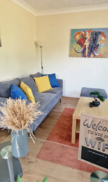 1-Bedroom Apartment in Brighton-Saltdean - Image 1