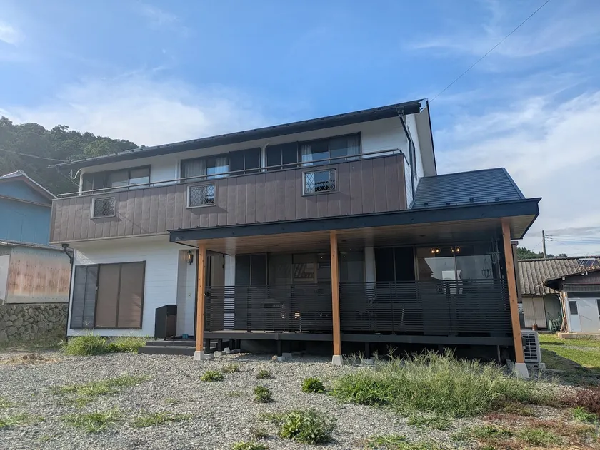 Yamanashi house with a view of Mt. Fuji | Private and natural 3BR with a large balcony - Image 1