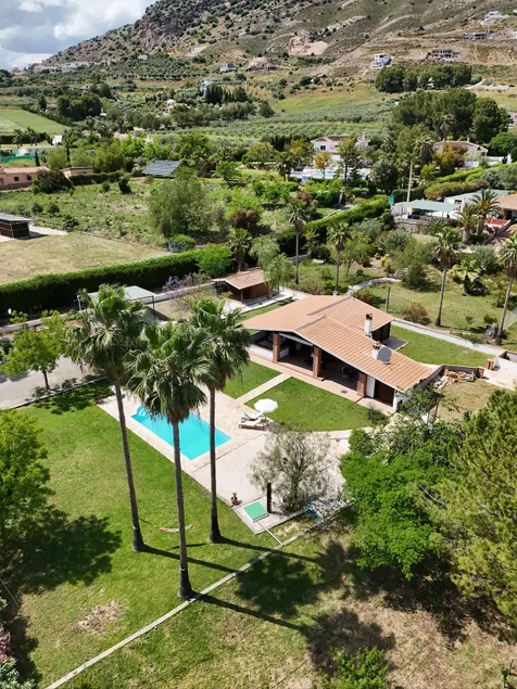 Private house with swimming pool Finca Picaflor - Image 1