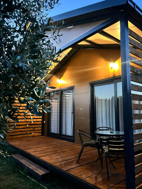 Salty Olives Vacation House 2 - Image 1