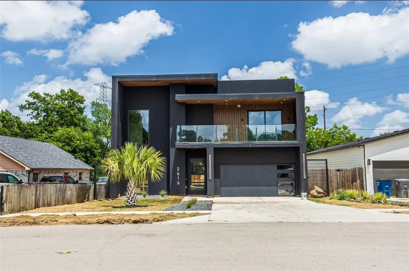 Dallas 6br Luxury New build 10 mins from Downtown - Image 1