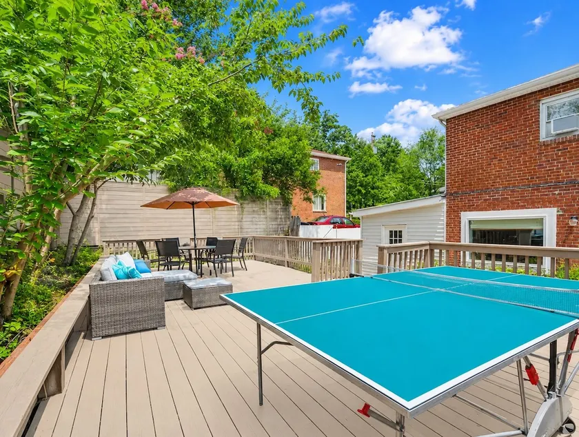 3BR/2BA Retreat | BBQ/Backyard/Parking | Sleeps 10 - Image 1