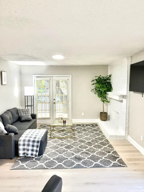 Stay Close: 1Br/1Ba -Med, Toll, Dining - Image 1