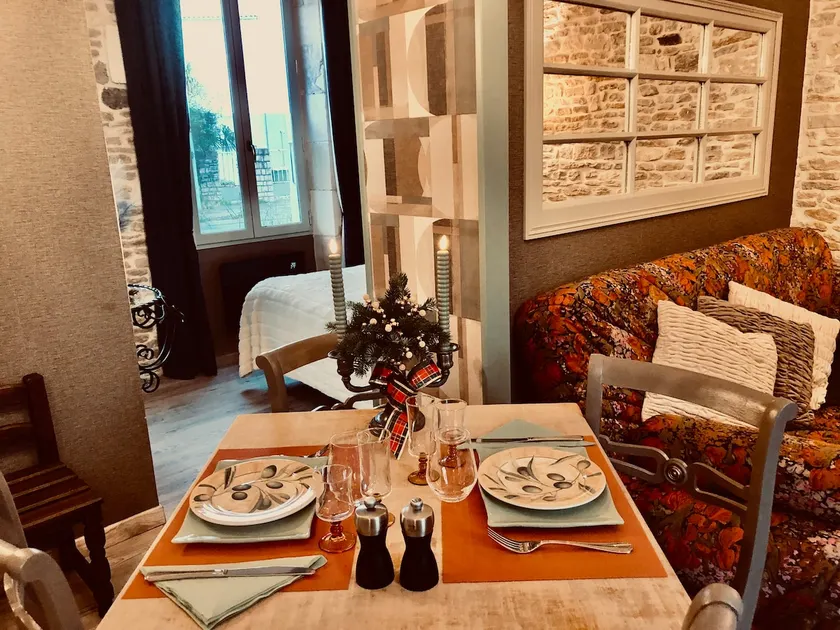 Les Fleurs De Lys, Suites'Appart , Entrée et Terrasse Privée Proche de la Mer - Image 1
