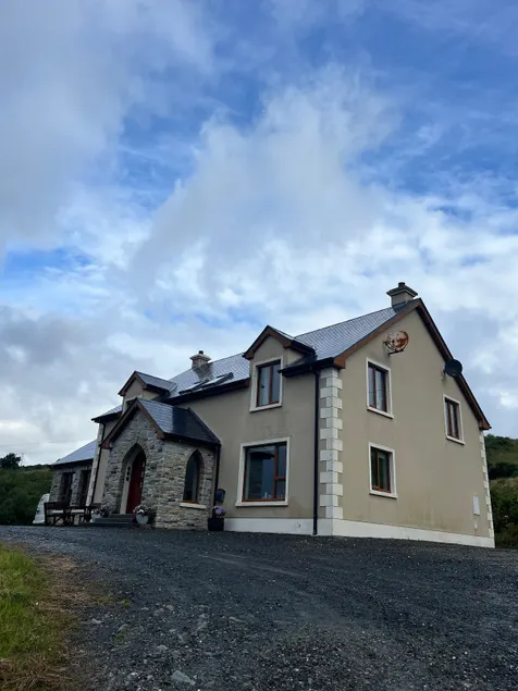 Cille Farmhouse - Image 1