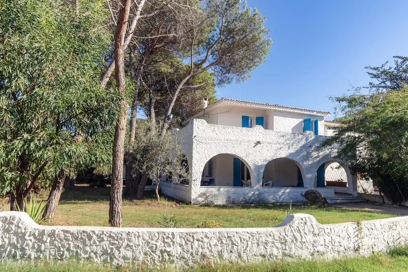 Move to Sardinia Villa Pineta - Image 1
