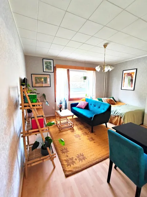 Pouda's hidden, cute and atmospheric studio - Image 1