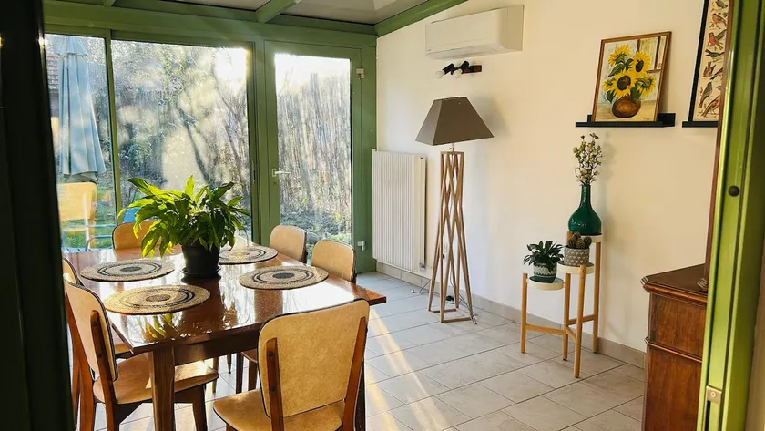 Townhouse in Chalon sur Saône - Image 1