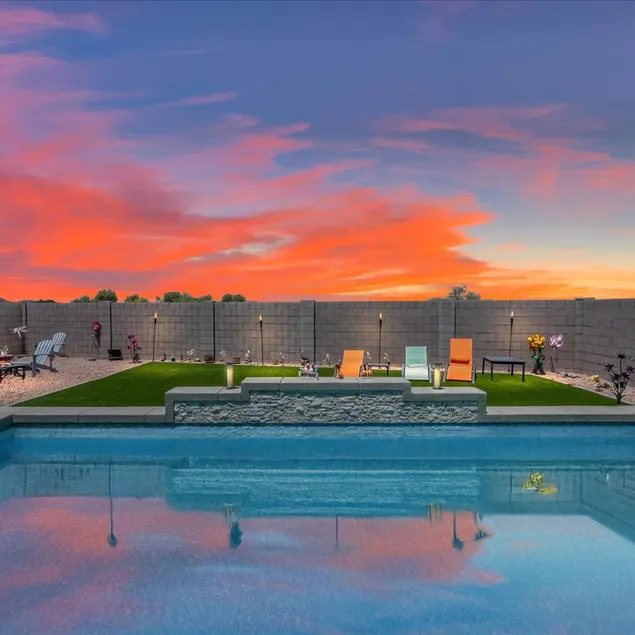 Casa Grande Luxe Stay Heated Pool - Image 1