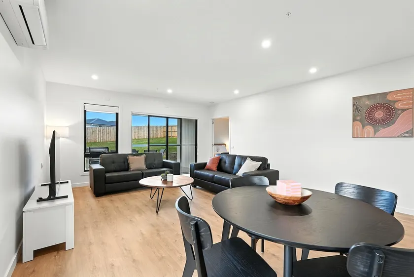 Brand New, Fully Accessible, 3 Large Bathrooms - Image 1