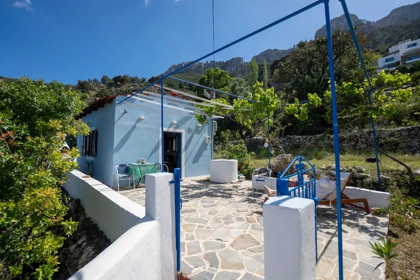 Romantic Sea View Cottage with Private Terrace - Image 1