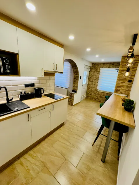 Ibolya apartment - Image 1