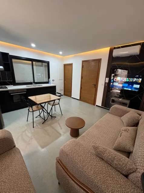 Furnished S1 apartment N6 - Image 1