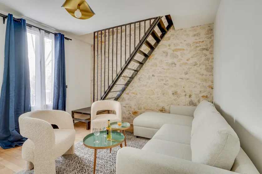 Nice large flat for family - Image 1