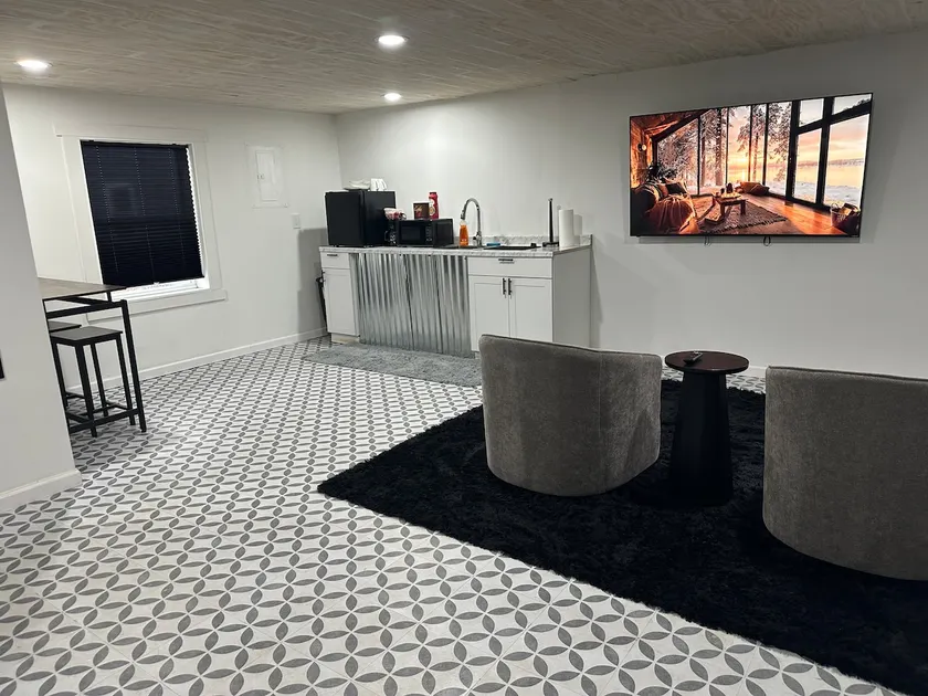 Studio private unit - short stay - Image 1