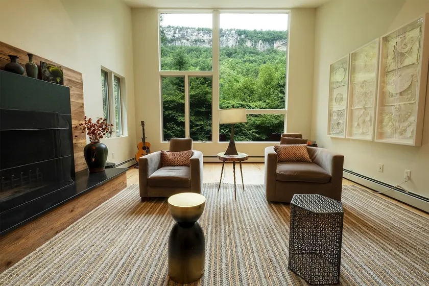 Modern Style with stunning Views - Image 1