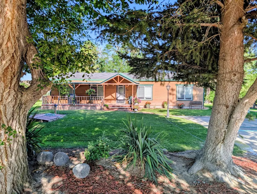 Hunting Oasis - Image 1
