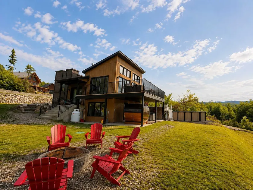 Chalet Le Lea - Spa & Sauna - Image 1