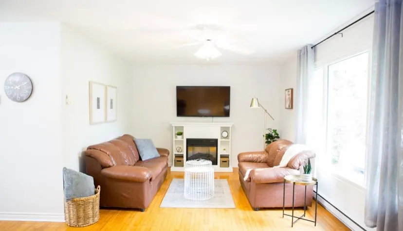 Bright 3BR Retreat | Free Parking & Private Yard - Image 1