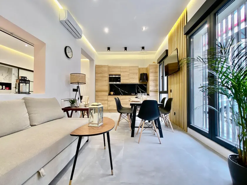 Exclusive apartment in Paseo de la Castellana - Image 1