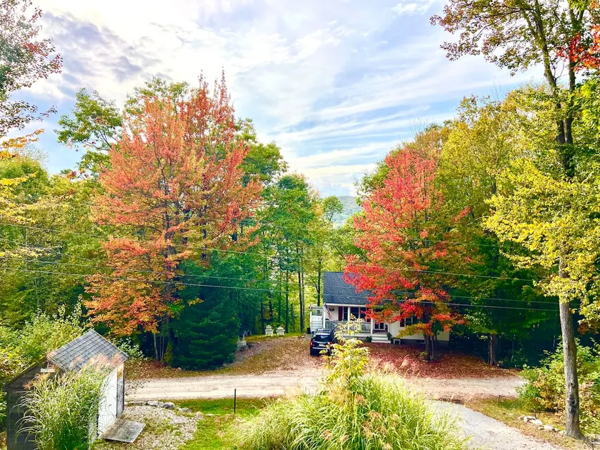 Great Getaway! Gunstock 20 min dr! Beach 2 min dr! - Image 1